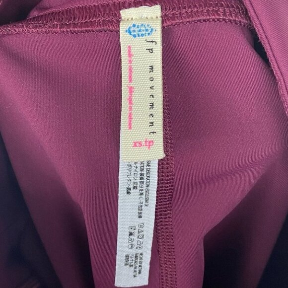Free People Movement High Rise Freestyle Leggings Rare Wine Burgundy Stripe XS - Picture 4 of 14